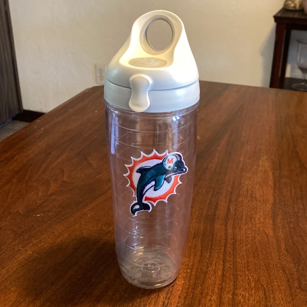 24oz Tervis BPA-Free made in America insulted mug w/ closing lid